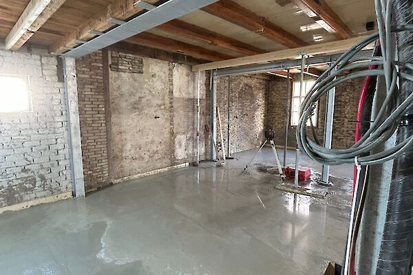 Interne verbouwing bar te West-Terschelling