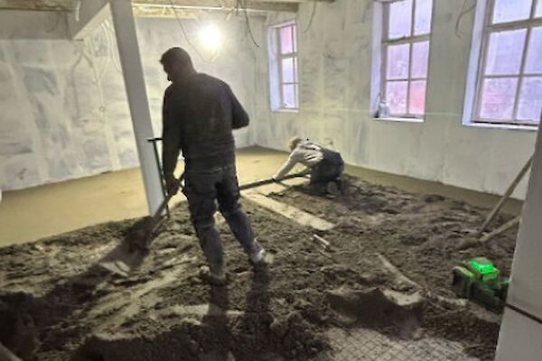 Interne verbouwing bar te West-Terschelling