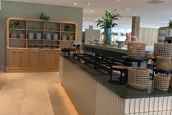 Realisatie sloop, nieuwbouw en renovatie Hotel Volendam