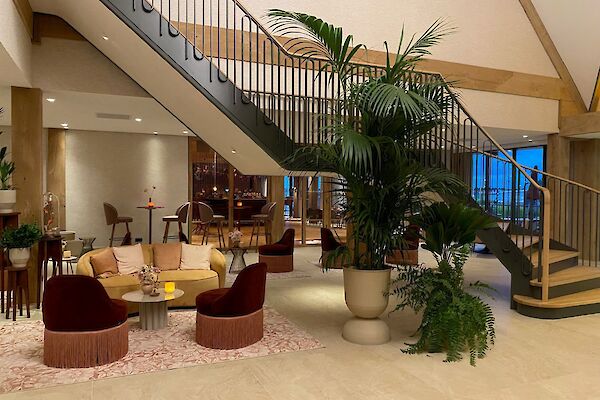 Realisatie sloop, nieuwbouw en renovatie Hotel Volendam