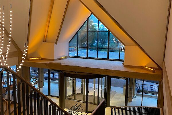Realisatie sloop, nieuwbouw en renovatie Hotel Volendam